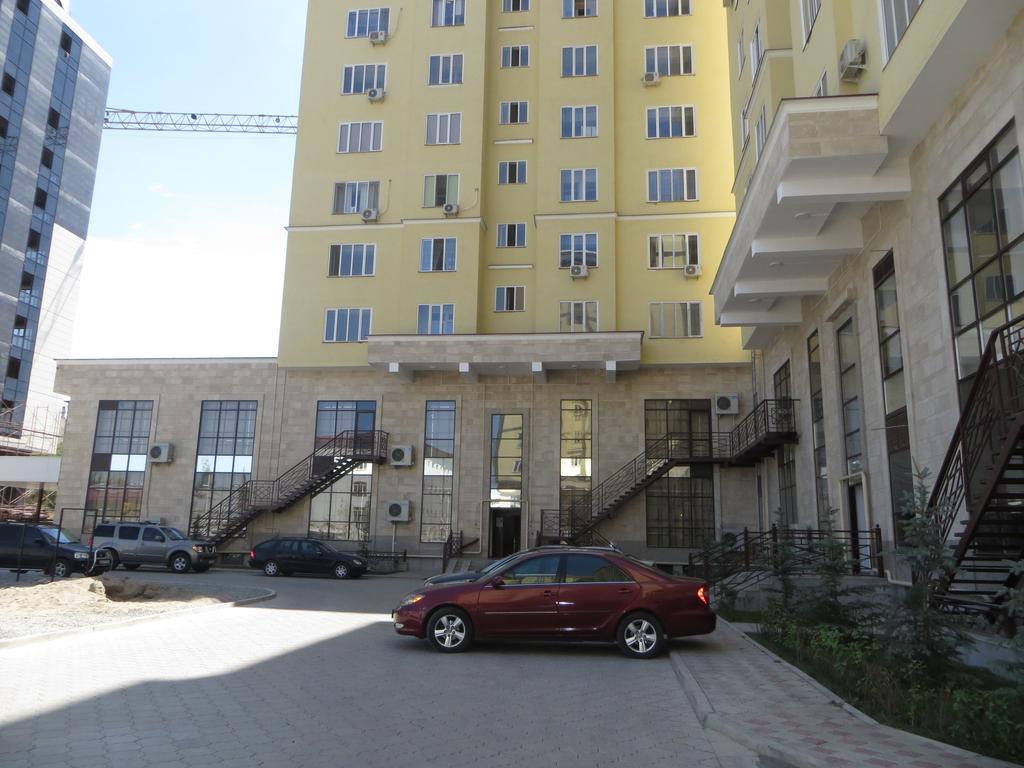 Apartment Kievskaya 114/2 Bisjkek Kamer foto